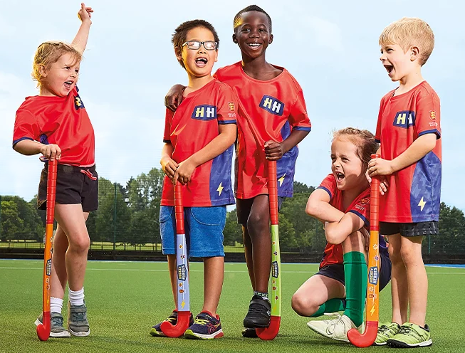 Children at hockey 1